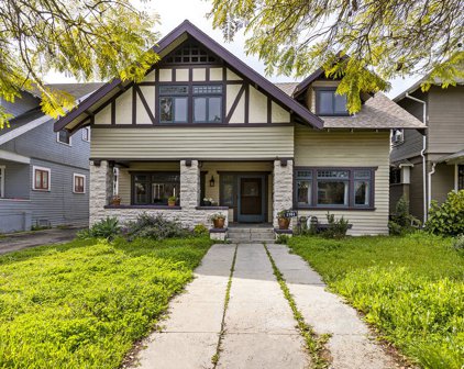 1701 S Hobart Blvd, Los Angeles
