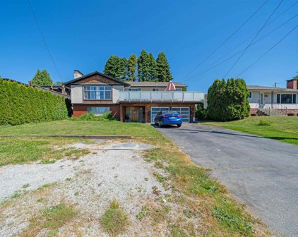 13873 Blackburn Avenue, White Rock