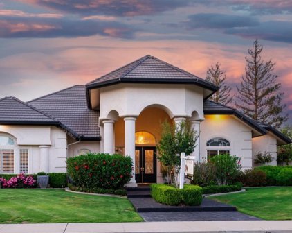 10404 Redbridge, Bakersfield