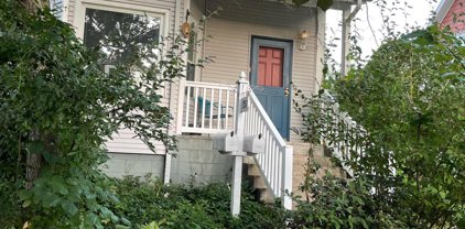 351 Jones Avenue, South Haven