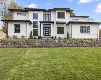 1 Revolutionary Road, Lexington