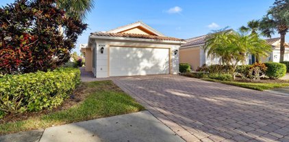 4546 Ossabaw Way, Naples
