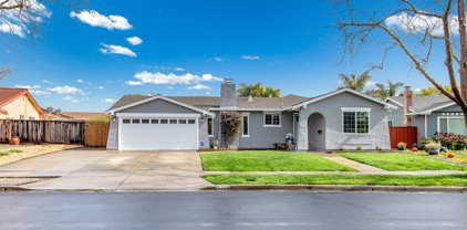 6728 Payne Rd, Pleasanton