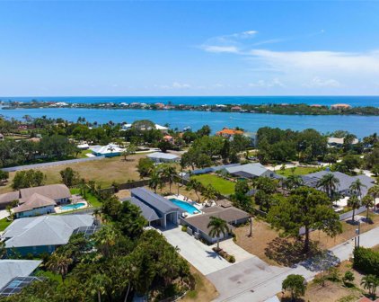 315 Montana Avenue, Osprey/Nokomis