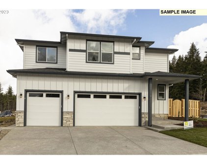 569 NE Pinebreak DR, Estacada