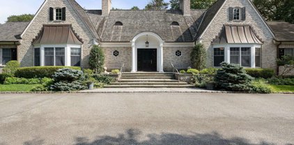 28 Rolling Drive, Brookville