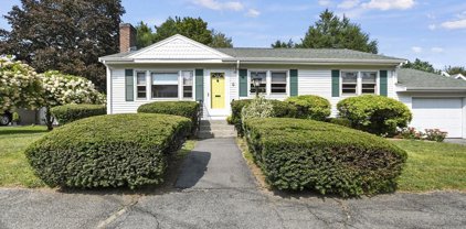 6 Henry Terrace, Peabody