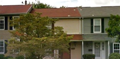 6 Warren Cmn, Cockeysville