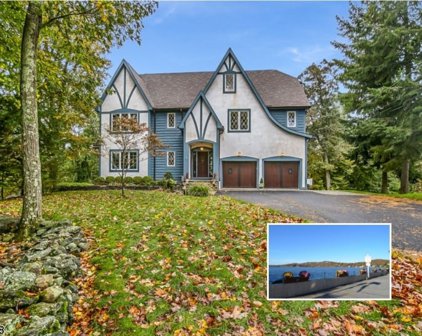 52 Hickory Trl, Sparta Twp.