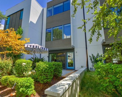 967 Eames Walk, West Sacramento