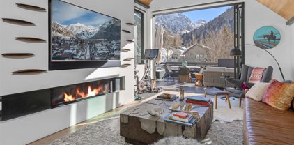 516 E Columbia, Telluride