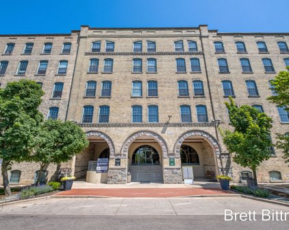 940 NW Monroe Avenue Unit 560, Grand Rapids