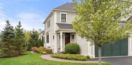 23 Lillian Way Unit 23, Wayland