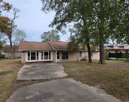 23023 Maple Street, Porter