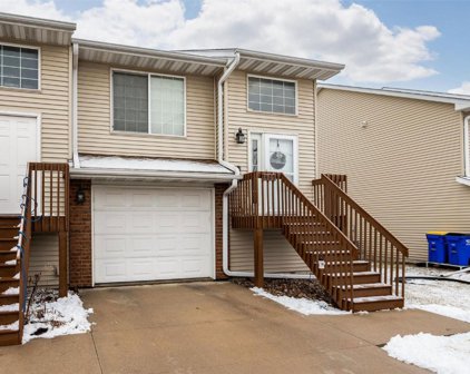 1425 Easton  Lane, North Liberty