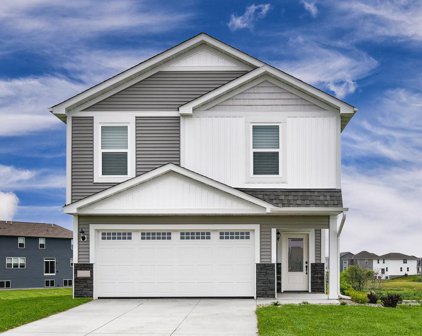 39685 Fallbrook Avenue, North Branch