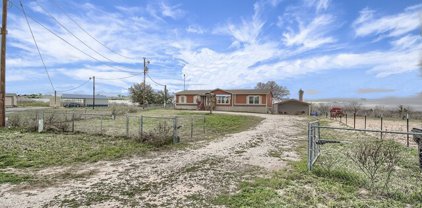 910 Clearview Path, Floresville