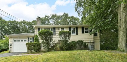 253 Sprague St, Dedham