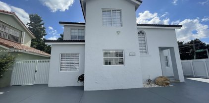 12676 Nw 7th Ln, Miami