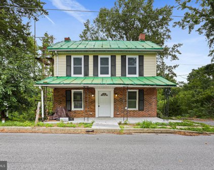 1316 Pleasant Valley Rd, Westminster