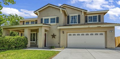 209 Hazelnut Ct, Fernley
