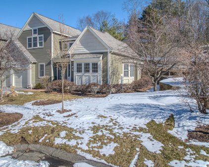 15 Cole Dr Unit 15, Hopkinton