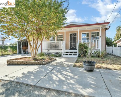 51 Applegate Ln, Oakley