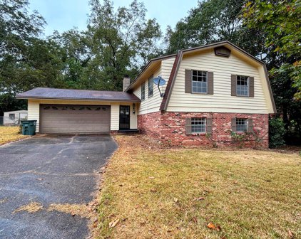 109 Woodland Dr, Enterprise