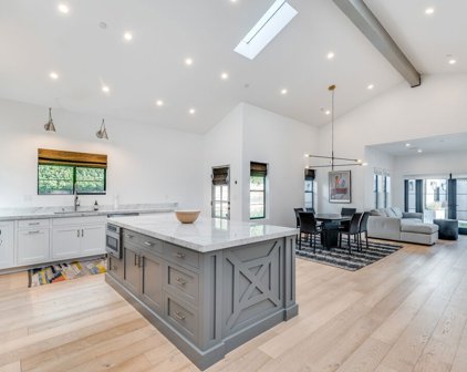 438 N Crescent Heights Blvd, Los Angeles