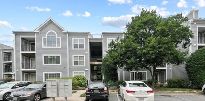 20410 Shore Harbour Dr Unit #6-H, Germantown