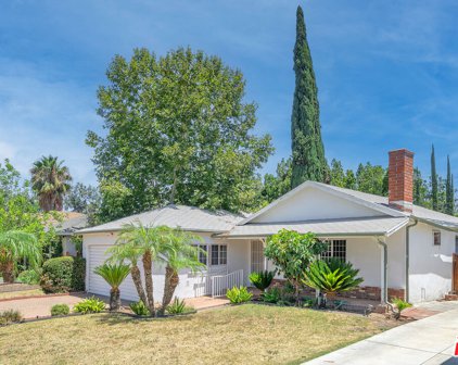 5326  Forbes Ave, Encino