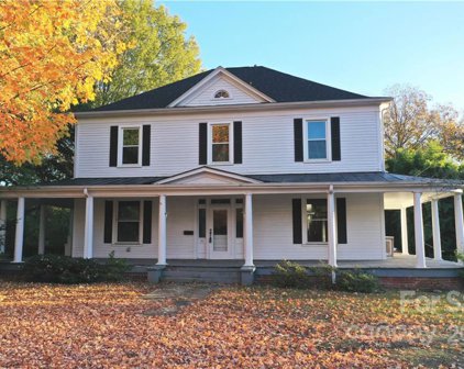 301 W Morgan  Street, Wadesboro