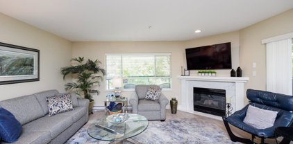 3670 Banff Court Unit 203, North Vancouver