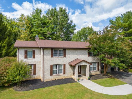 850 Christiansburg Ne, Floyd