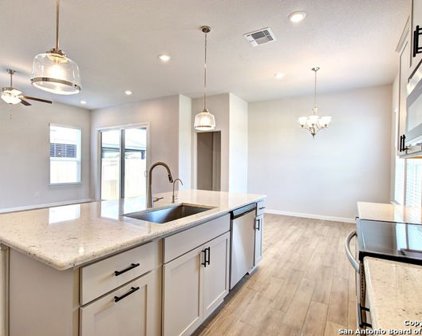 874 Casetta Trail, New Braunfels