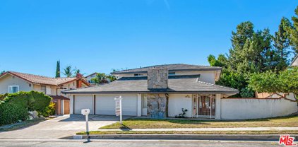 11833 Preston Trails Avenue, Porter Ranch