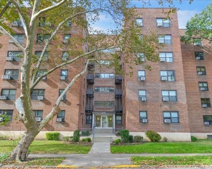 211-01 75 Avenue Unit #5H, Bayside