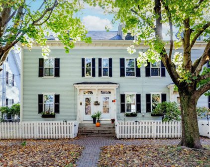 21 Broad St Unit 21, Salem