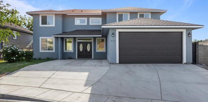 612 S Huntington Pl, Kennewick