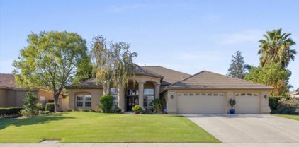 13203 Fall River Place, Bakersfield