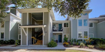 264 Alexandra Drive Unit #12, Mount Pleasant