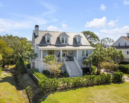 3021 Middle Street, Sullivans Island
