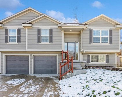505 NW Hickory Ridge Drive, Grain Valley