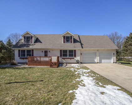 1136 Carberry Road, Niles