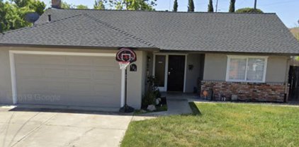 106 S Lake Drive, Antioch
