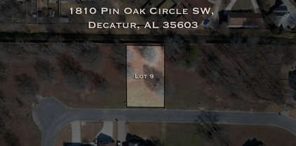 1810 Pin Oak Circle Sw, Decatur