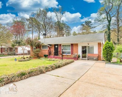 989 Vinton Woods Drive, Forest Park