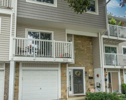 1111 Sausalito Court, Bartlett