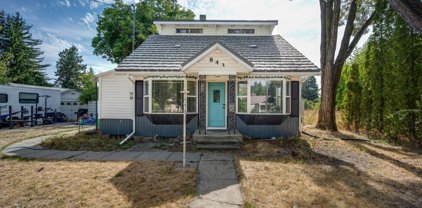 843 E Mabelle, Moscow
