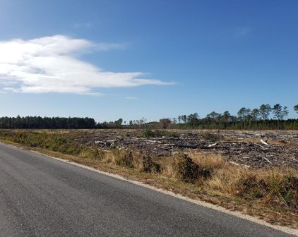 Hussey's Creek Rd, Farnham